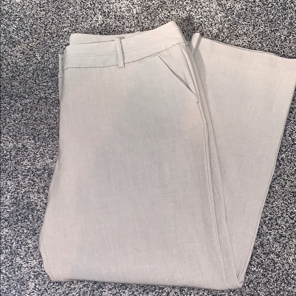 Apt. 9 Pants - Apt.9 Womans Tan Dress Pants SZ.16P Apt. 9 Pants - Apt.9 Womans Tan Dress Pants SZ.16P